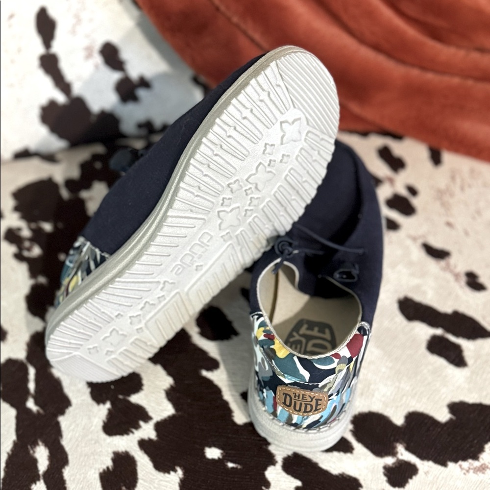 HEY DUDE women’s shoes